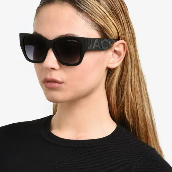 Marc Jacobs MARC 695/S 0HYMI C Square Sunglasses - White Grey\\Grey Marc Jacobs Marc Jacobs MARC 695/S 0HYMI C Sunglasses White  main image 2